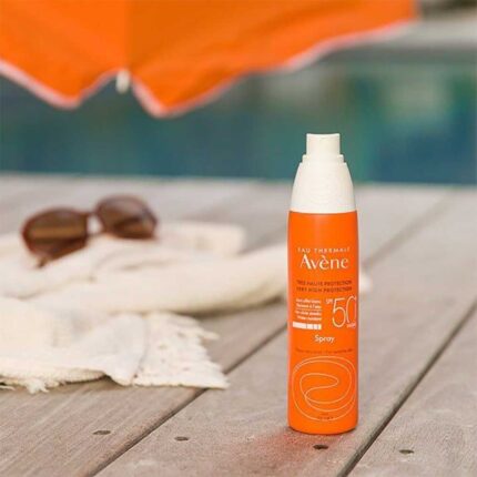 اسپری ضد آفتاب SPF 50+