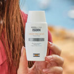 ضد آفتاب اسپات isdin