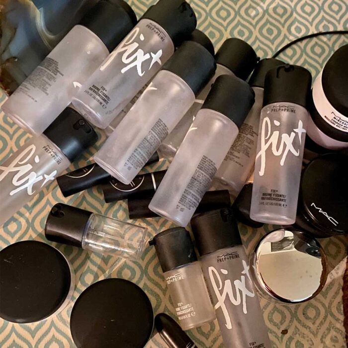 اسپری فیکس پلاس مک