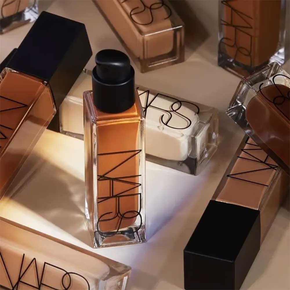 کرم-پودر-نارس-Natural-Radiant کرم پودر نارس Natural Radiant